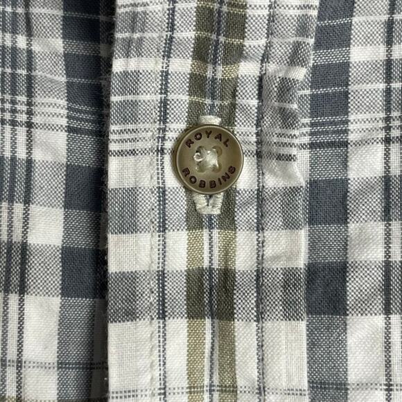 Royal Robbins Men's Sz XXL‎ Gray White Plaid Short Sleeves Button Up Shirt - Picture 4 of 8